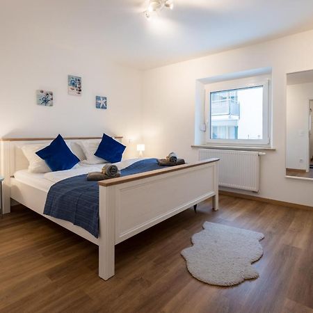 アウグスブルクBright - Beachstyle - Kitchen - Kingbed - Parking - Netflixアパートメント エクステリア 写真